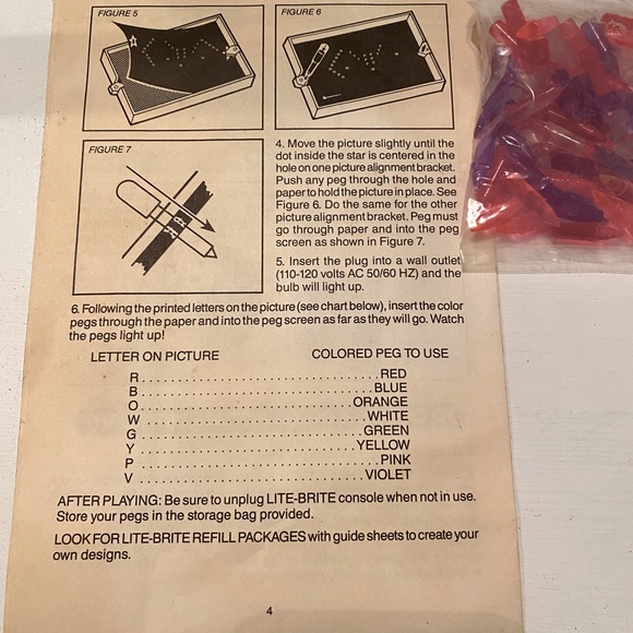 vintage Lite Brite, original box ,instructions , refill pages and pegs - Picture 14 of 15